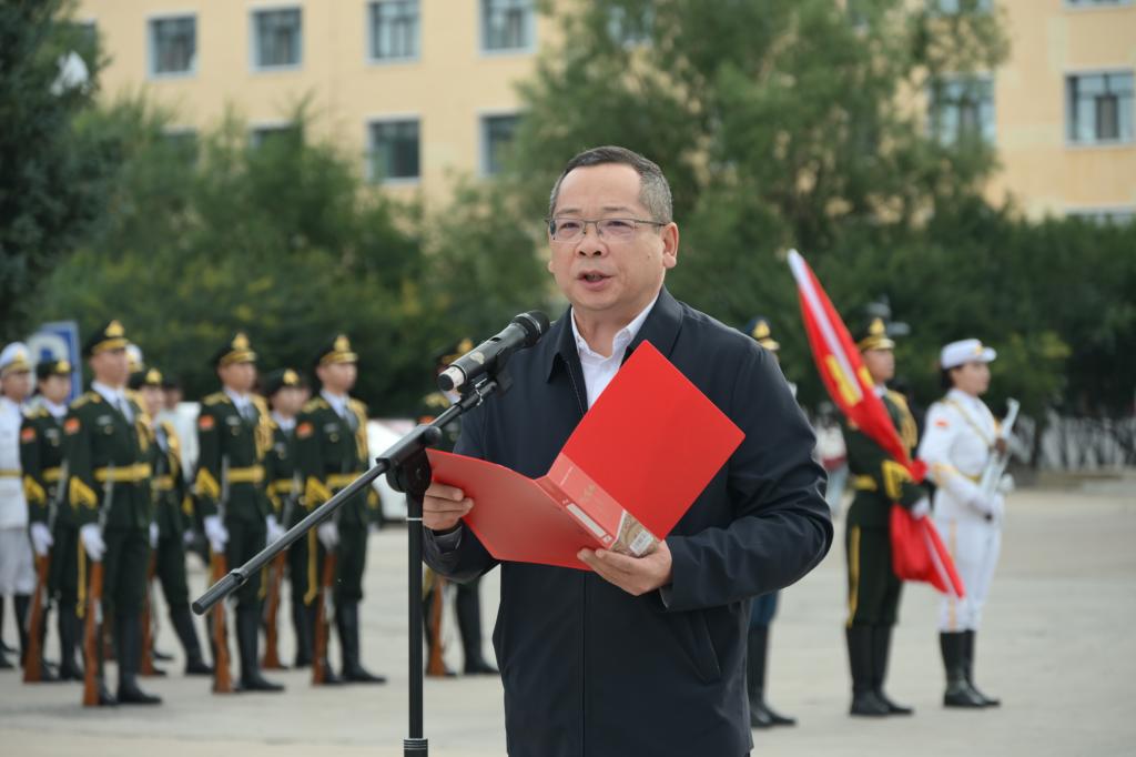 校乐鱼kb体育功能入口书记李文阁